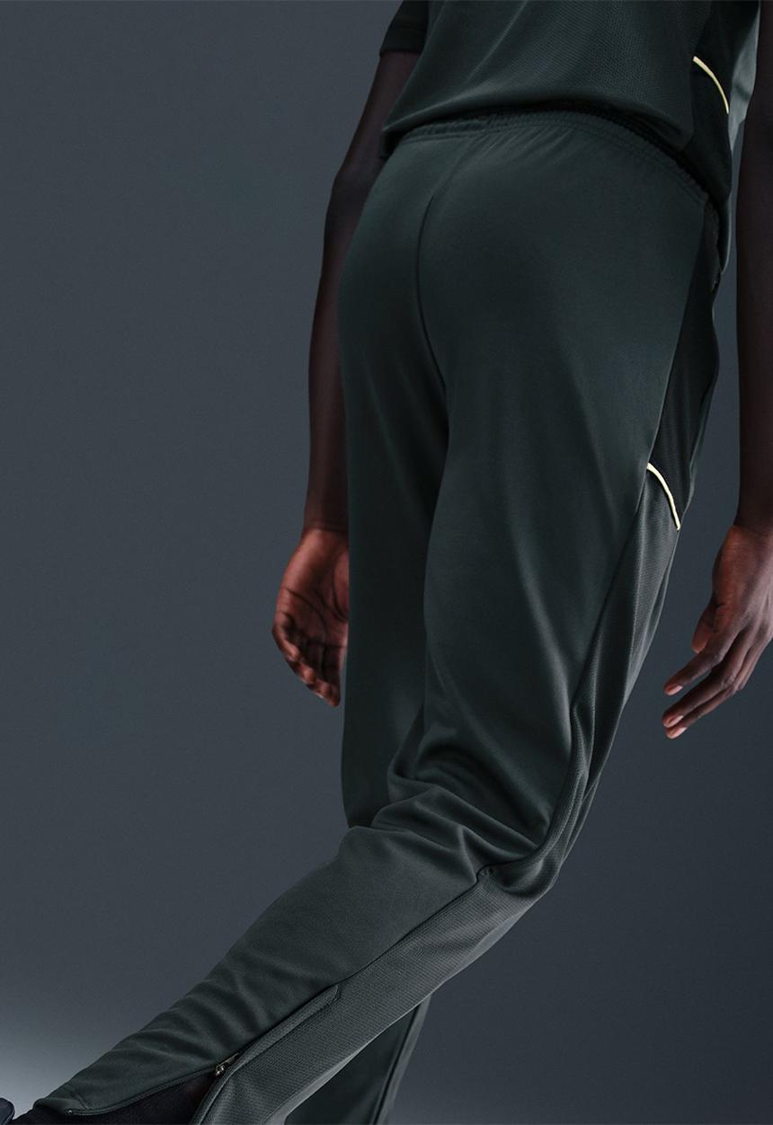 Nike - Academy  Dri-FIT Soccer Pants - Seaweed/Black/Limelight