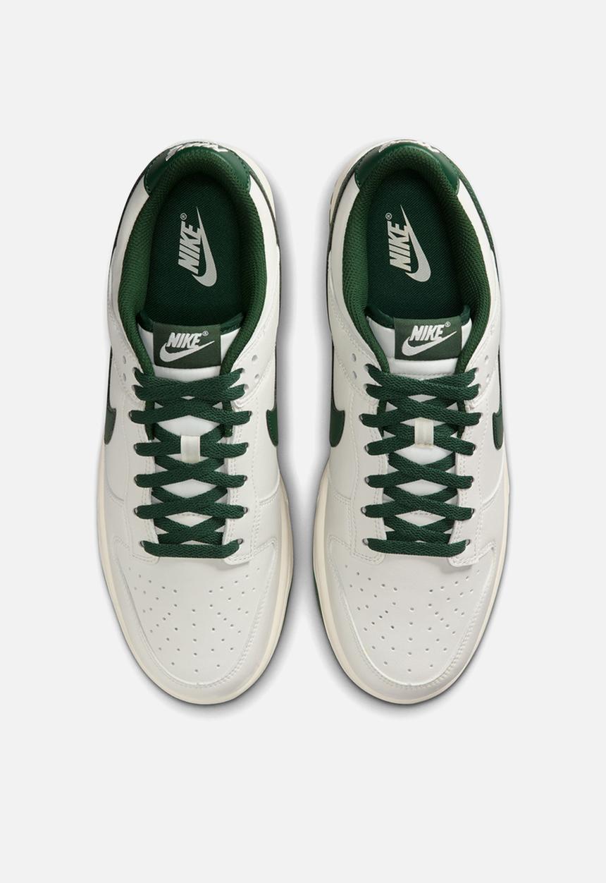 Nike - Dunk Low Retro