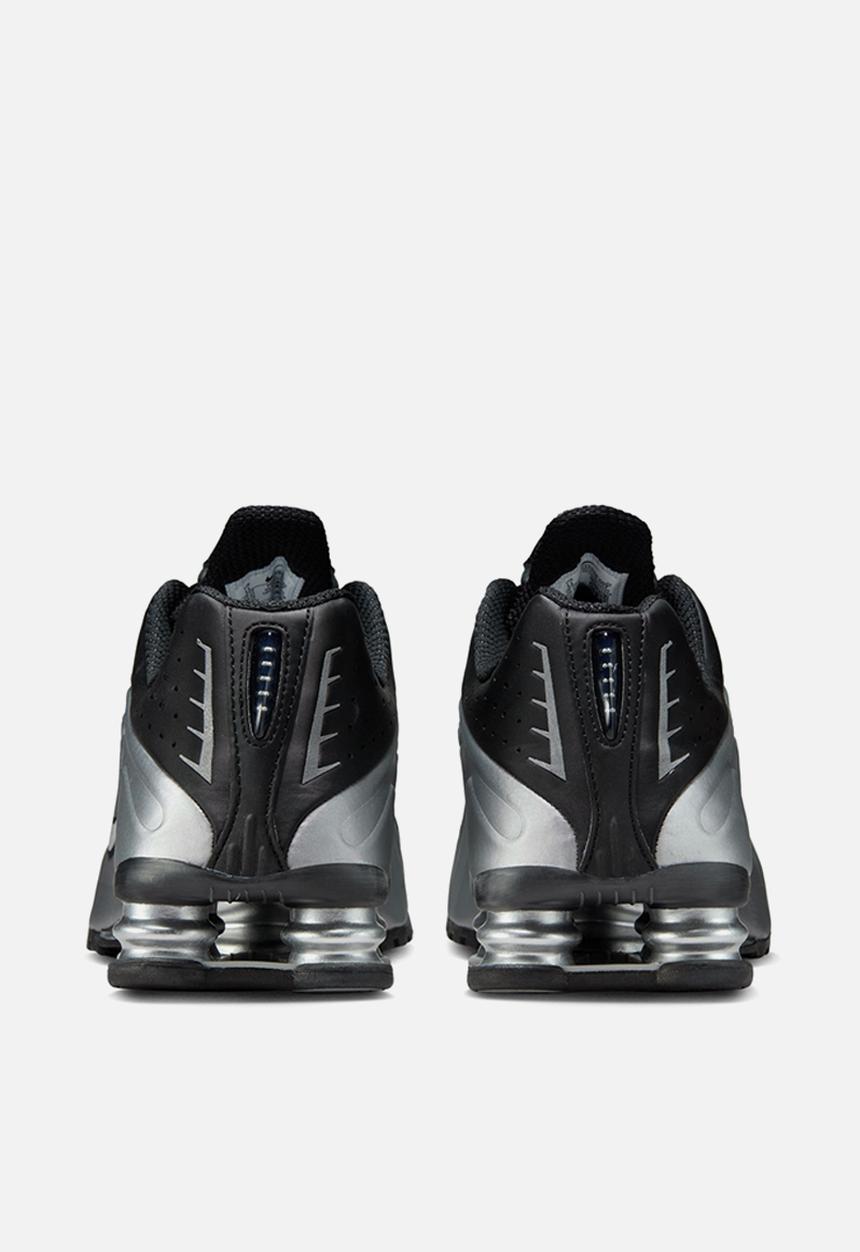 Nike - Shox R4