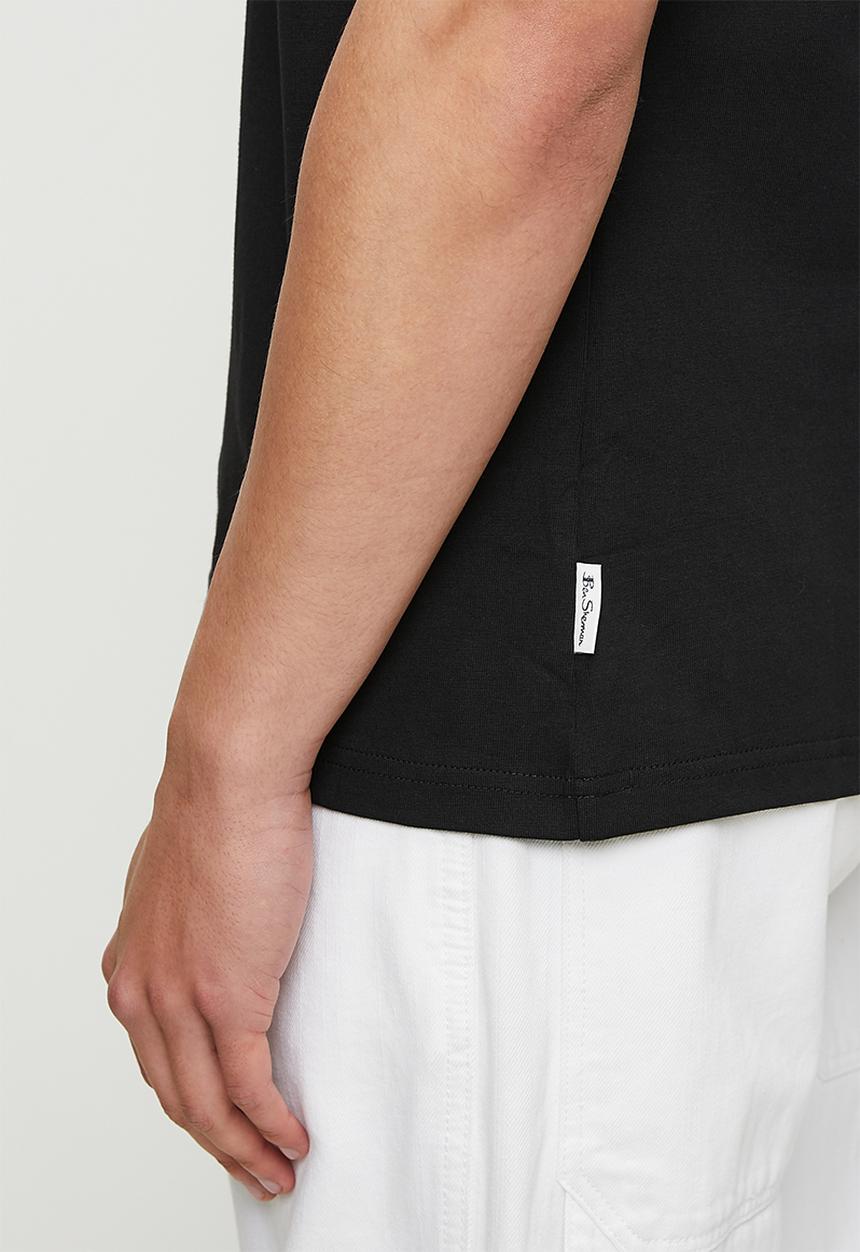 Ben Sherman - Trio Bears Embossed Tee Shirt - Black