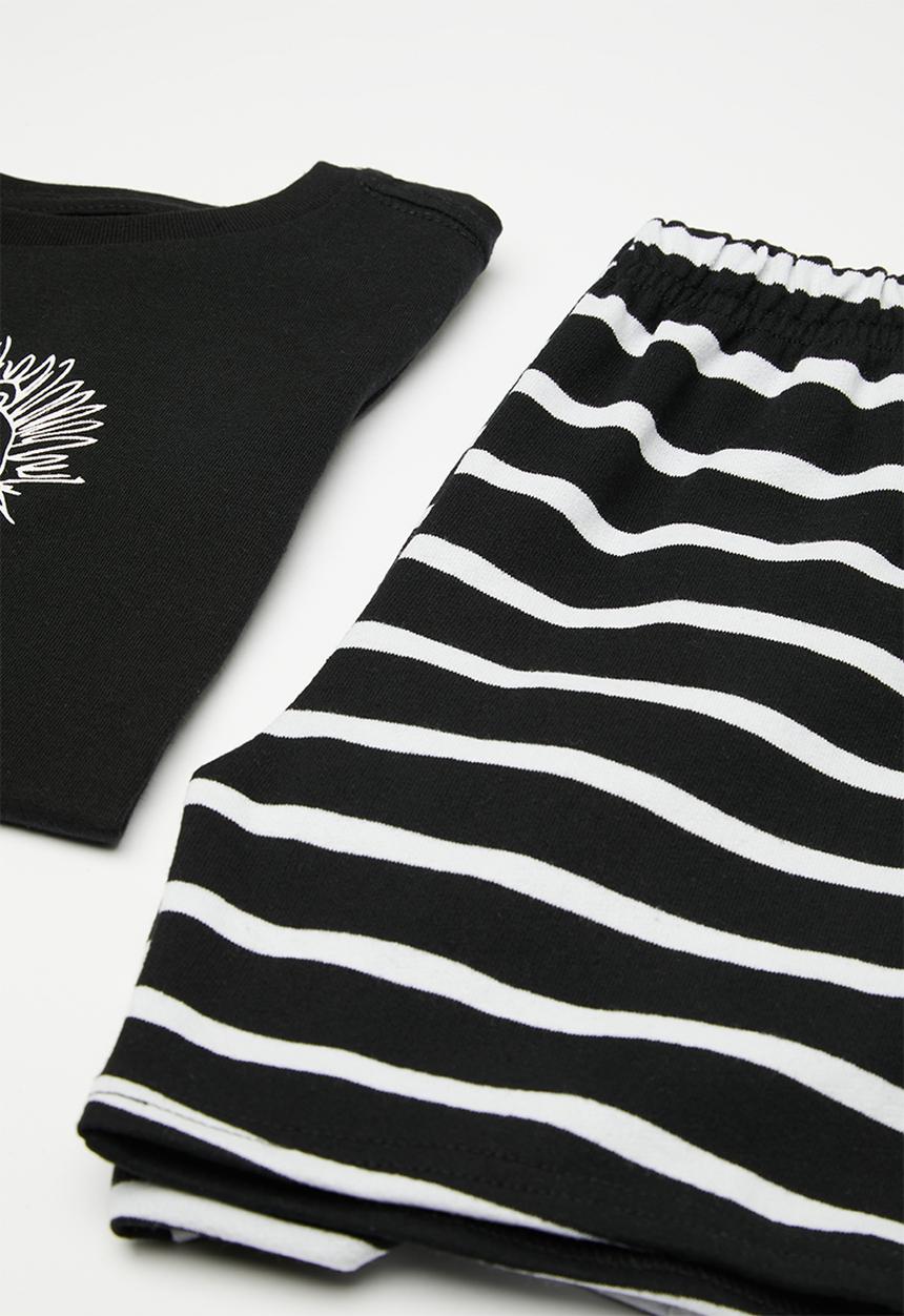 Pop Candy - Placement print top with striped shorts - black/lion