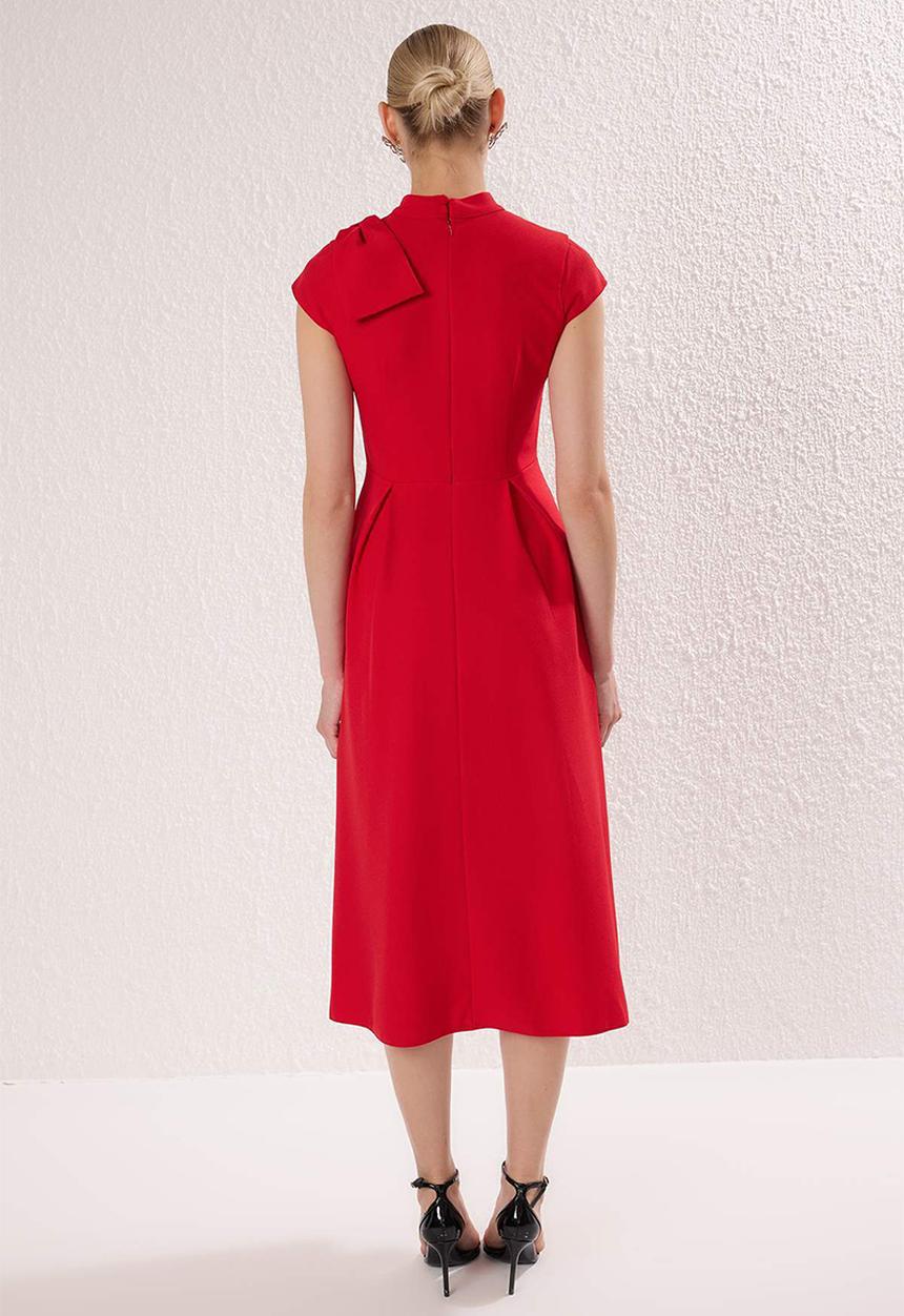 Trendyol - Crepe Midi Shoulder Detail Dress - Red