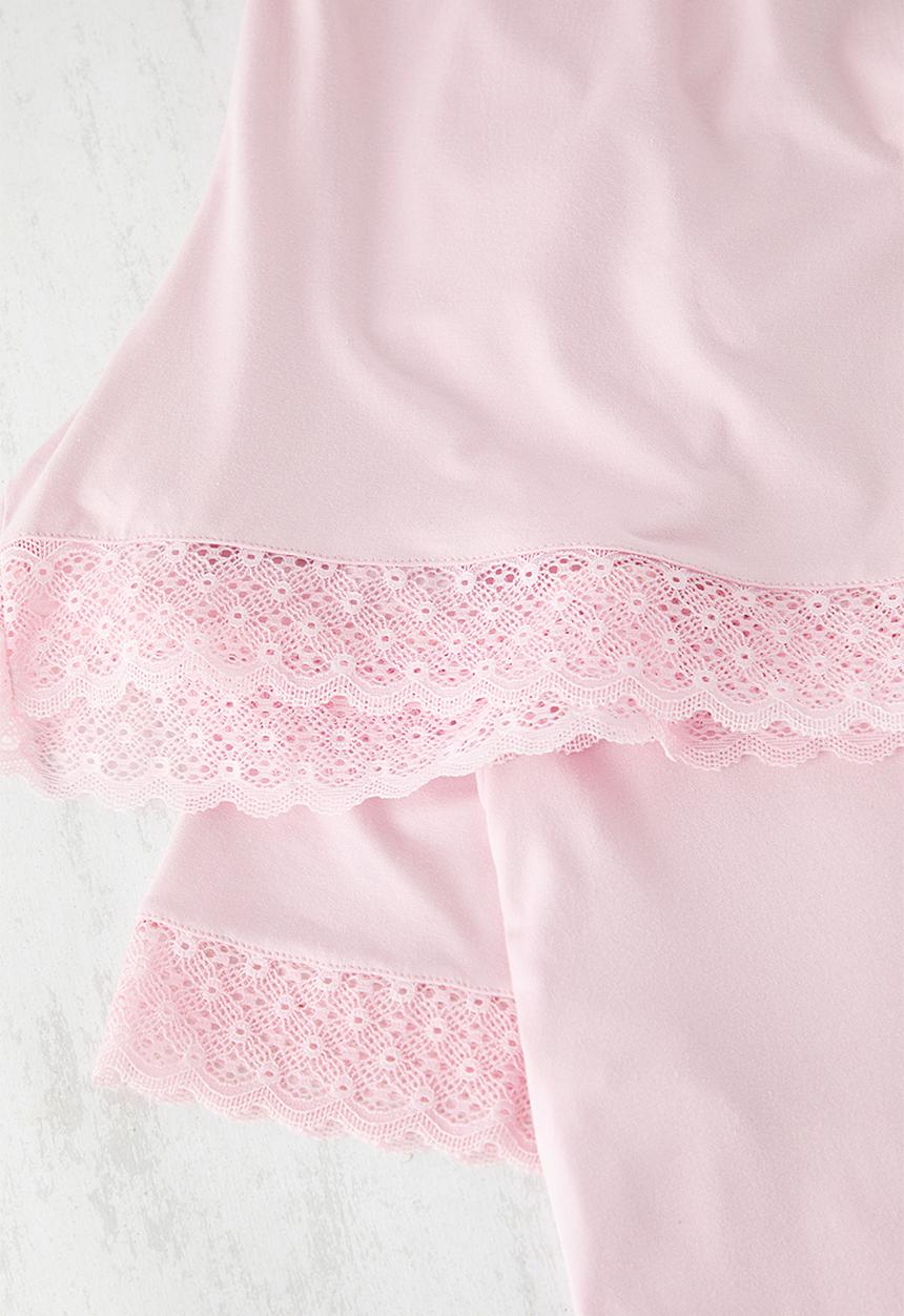 Trendyol - Dusty Rose V Neck Lace Viscose Shorts Knitted Pajama Set - pink