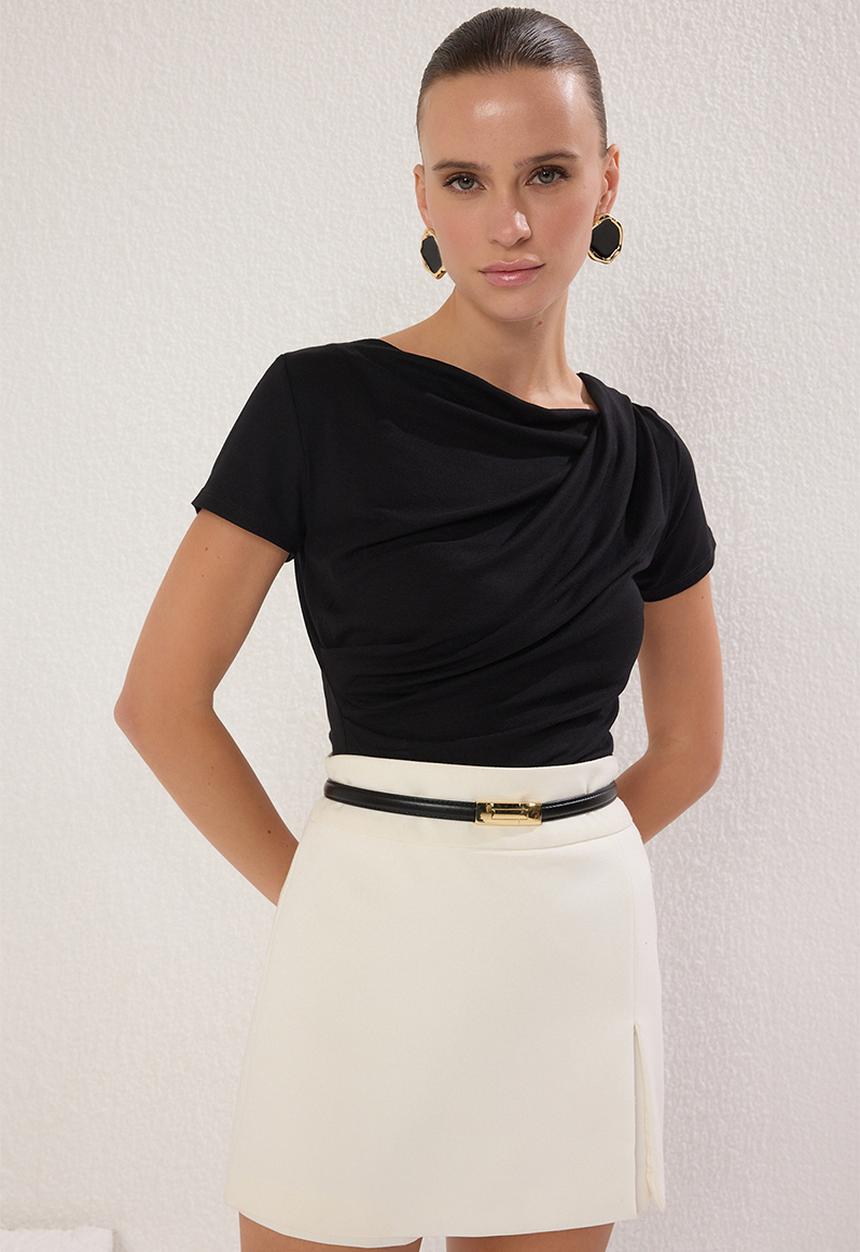 Trendyol - Drape Detailed Fitted Knitted Top - black