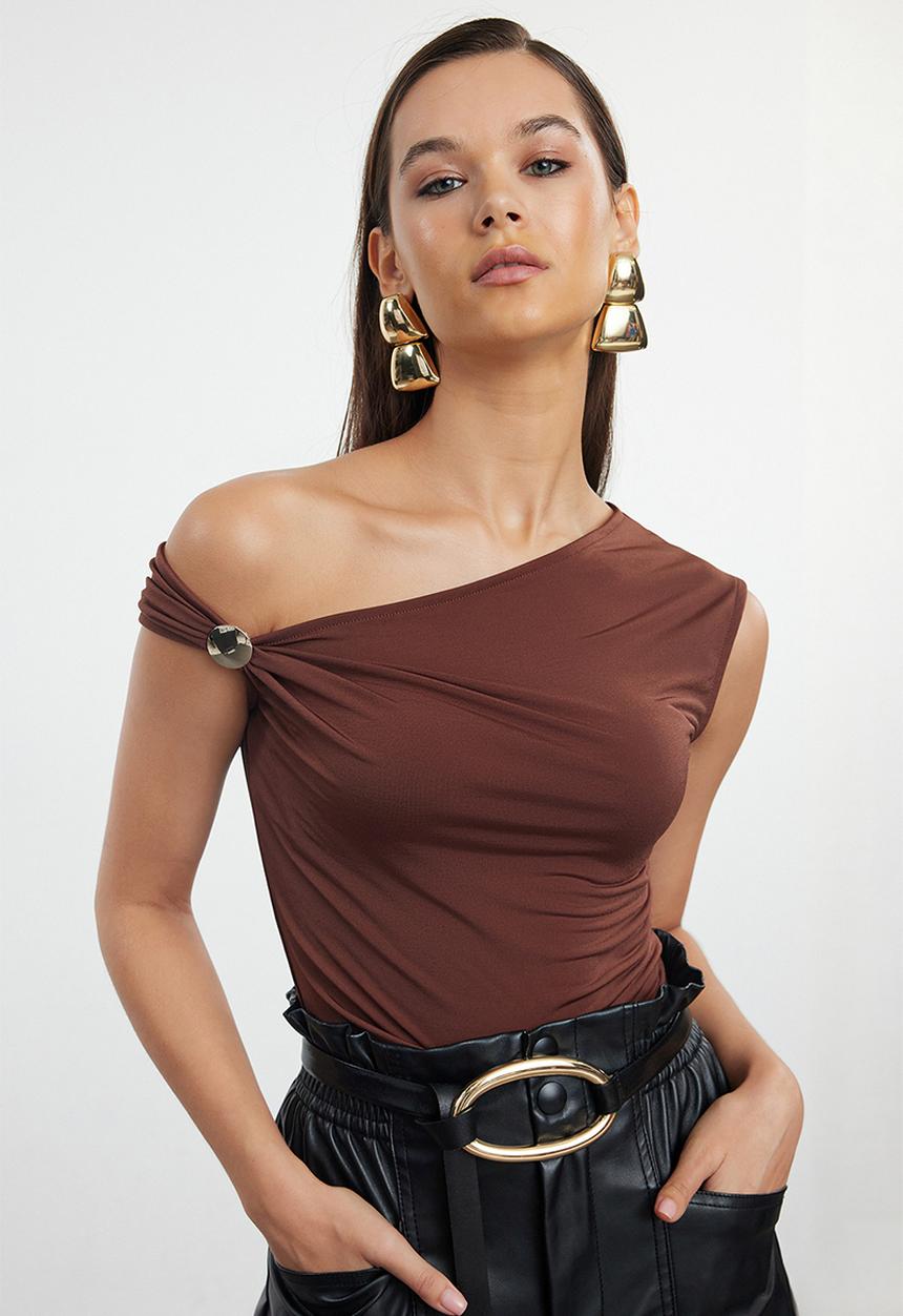 Trendyol - Metal accessory knitted blouse - brown
