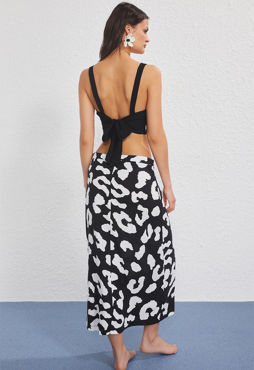 Trendyol - Batik Patterned Woven Beach Blouse Skirt Set - Black