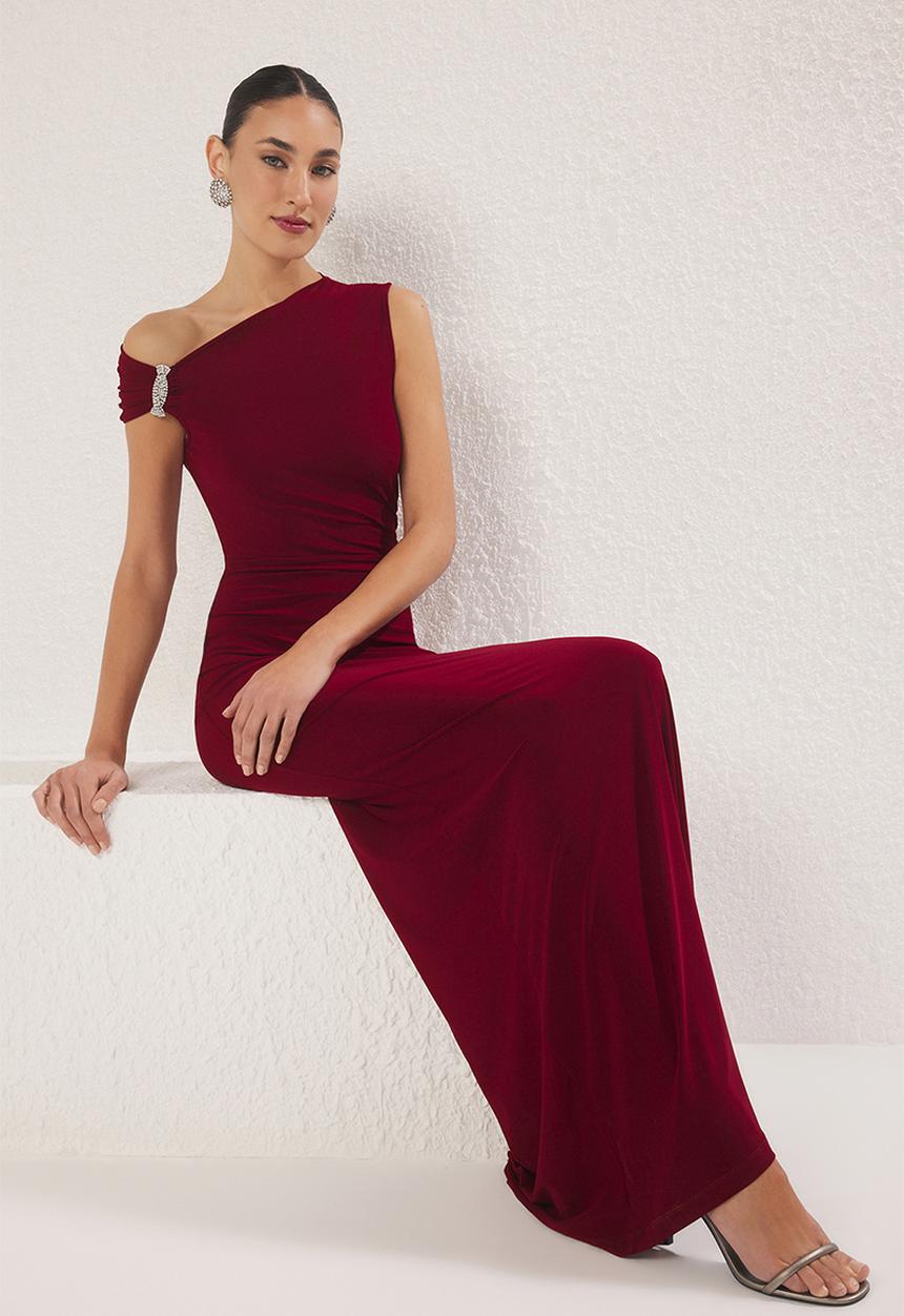 Trendyol - Stone Accessory Woven Maxi Evening Dress - burgundy