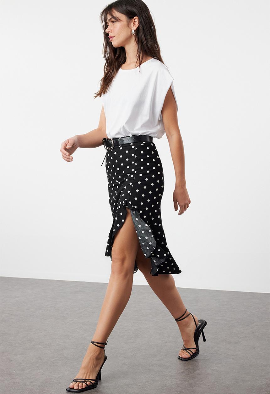 Trendyol - Polka Dot Ruffle Slit Flexible Midi Knitted Skirt - Black