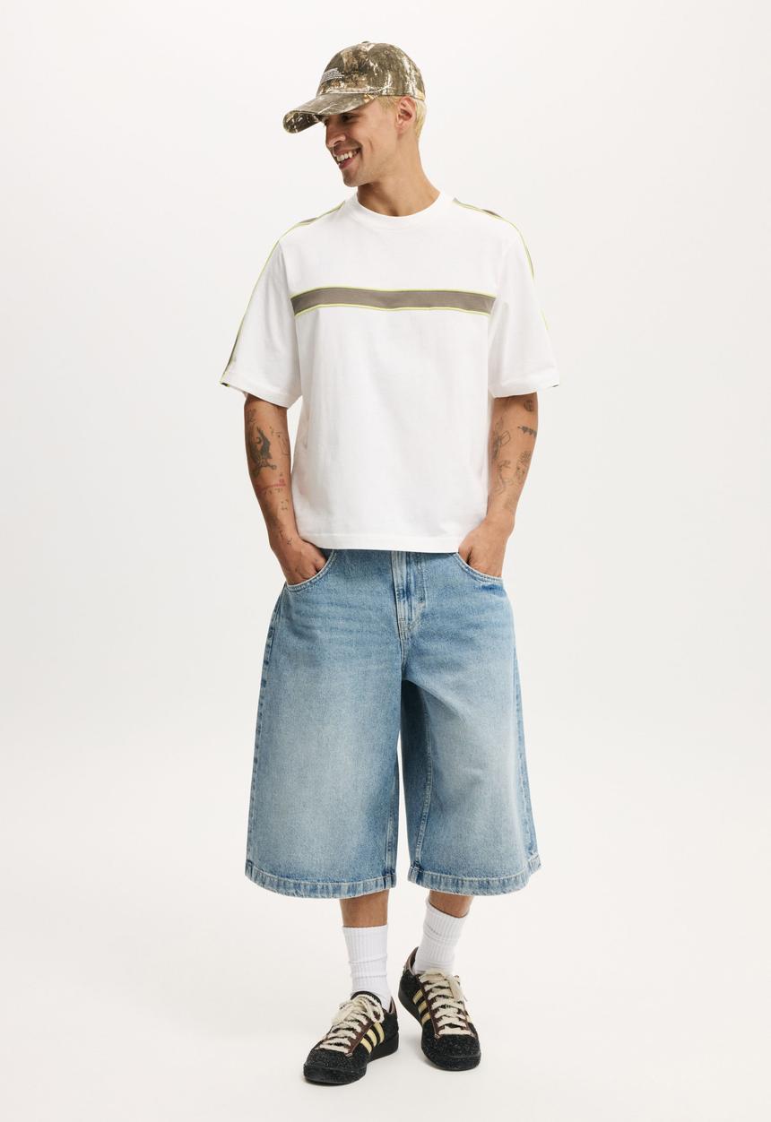 Cotton On - Cropped Fit Panel T-Shirt - Vintage White Contrast