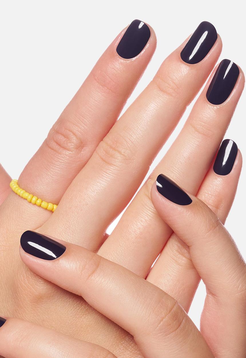 essence - Gel Nail Colour - 84 BLACK plum & DONE