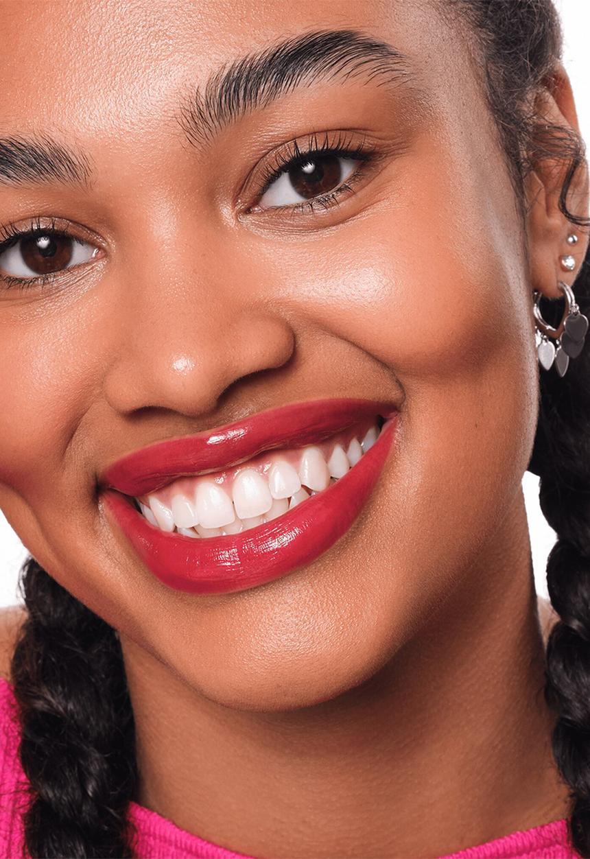 essence - Hydra Kiss Lip Tint - 04 Classy Red