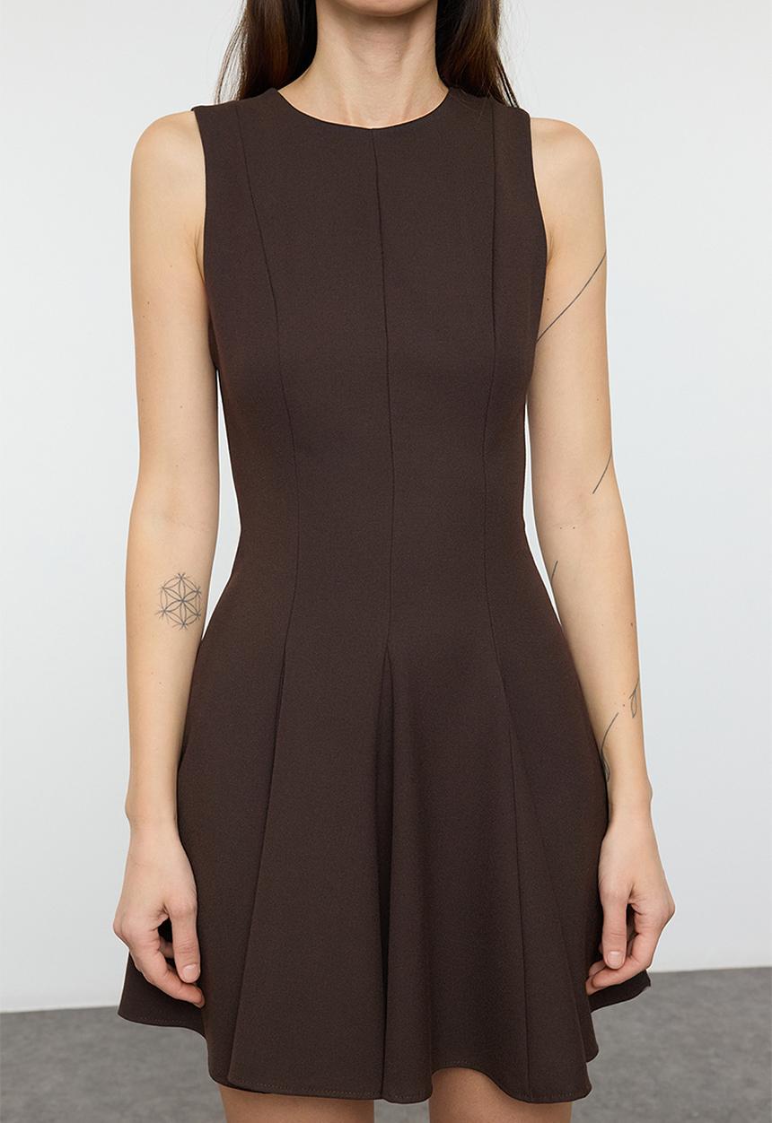 Trendyol - Flare crew neck mini woven dress - brown