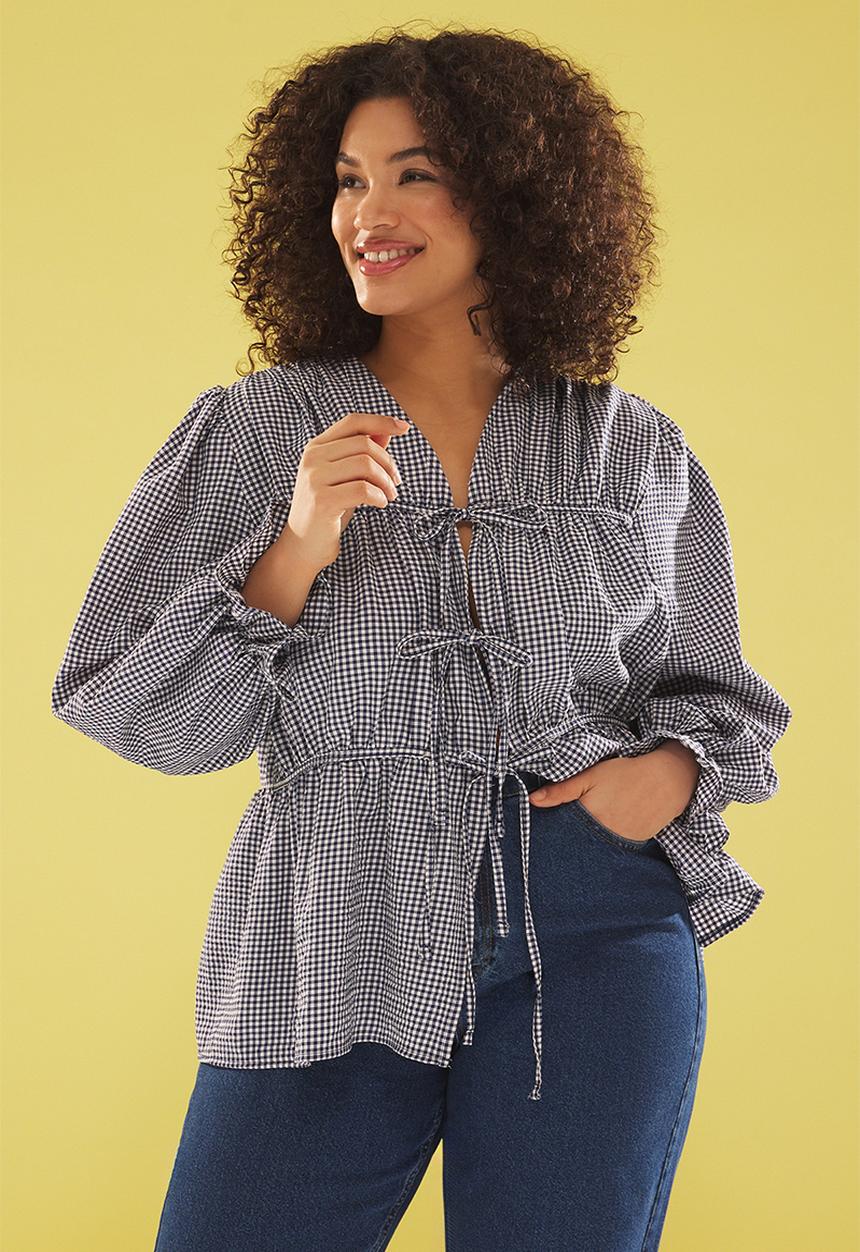 Trendyol - Blue bow long balloon sleeve textured seersucker woven plus size blouse - navy blue