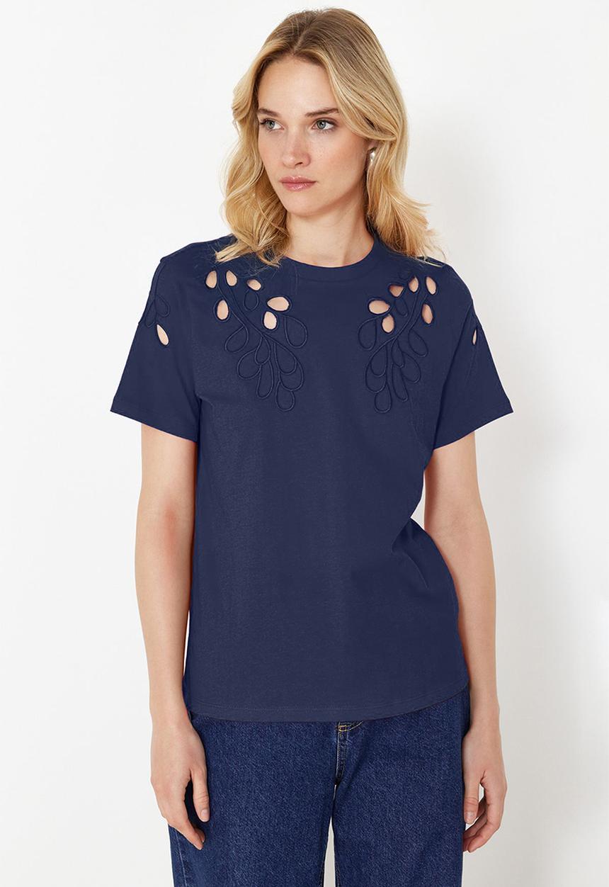 Trendyol - Brode embroidered knitted top - navy blue