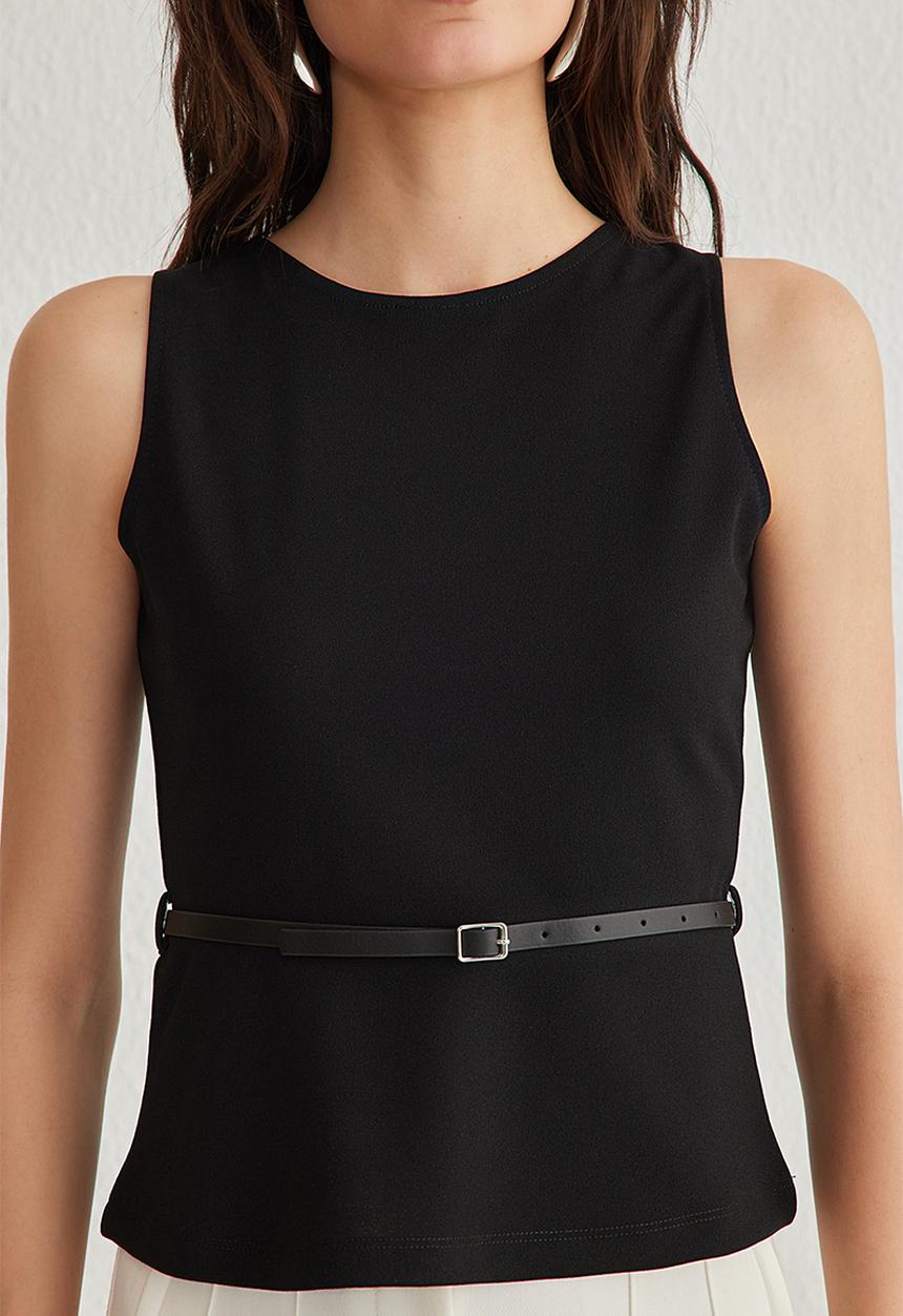 Trendyol - Belted fbody-smoothing knitted top - black