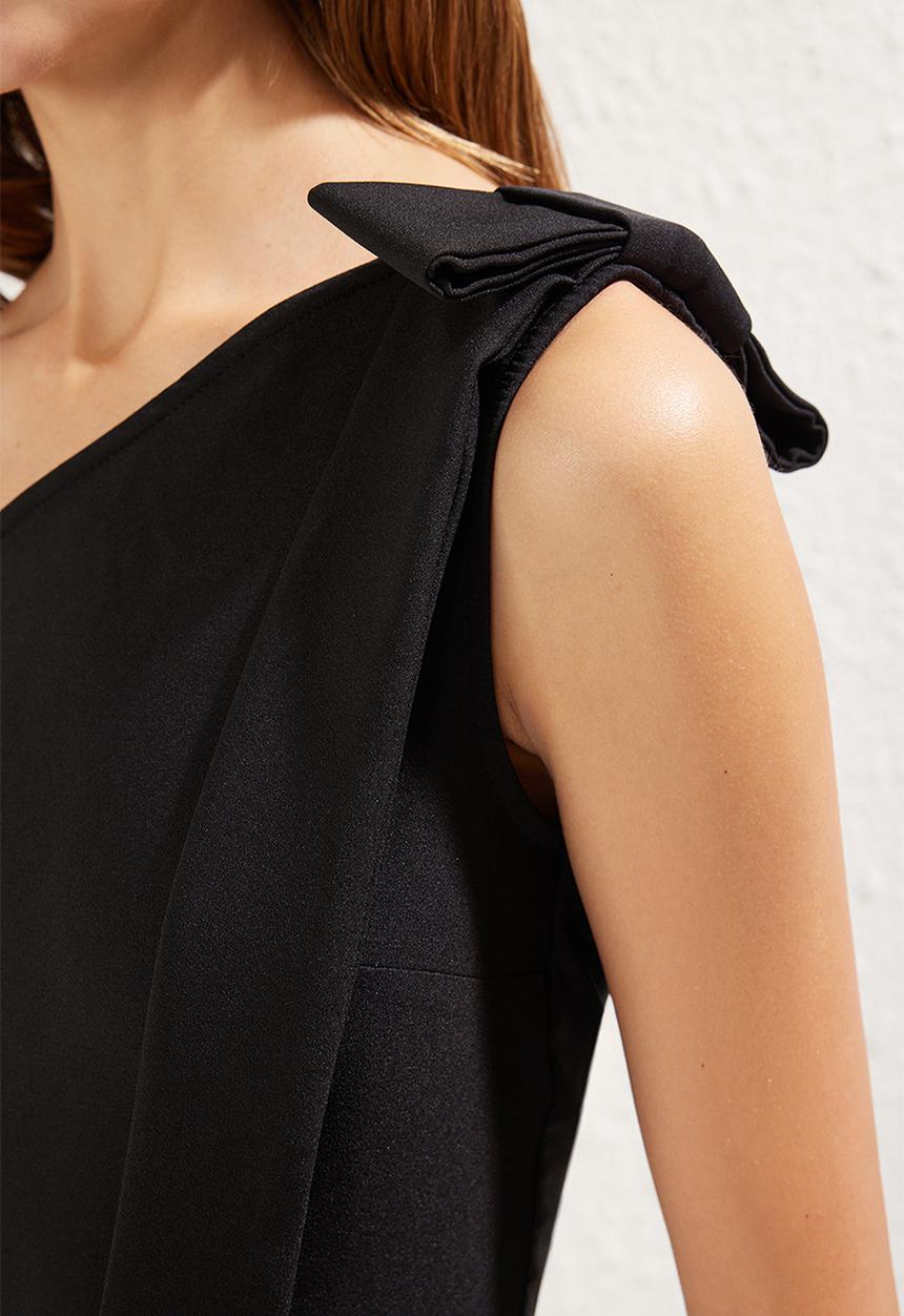 Trendyol - Bodycon bow detailed one shoulder woven evening dress - black