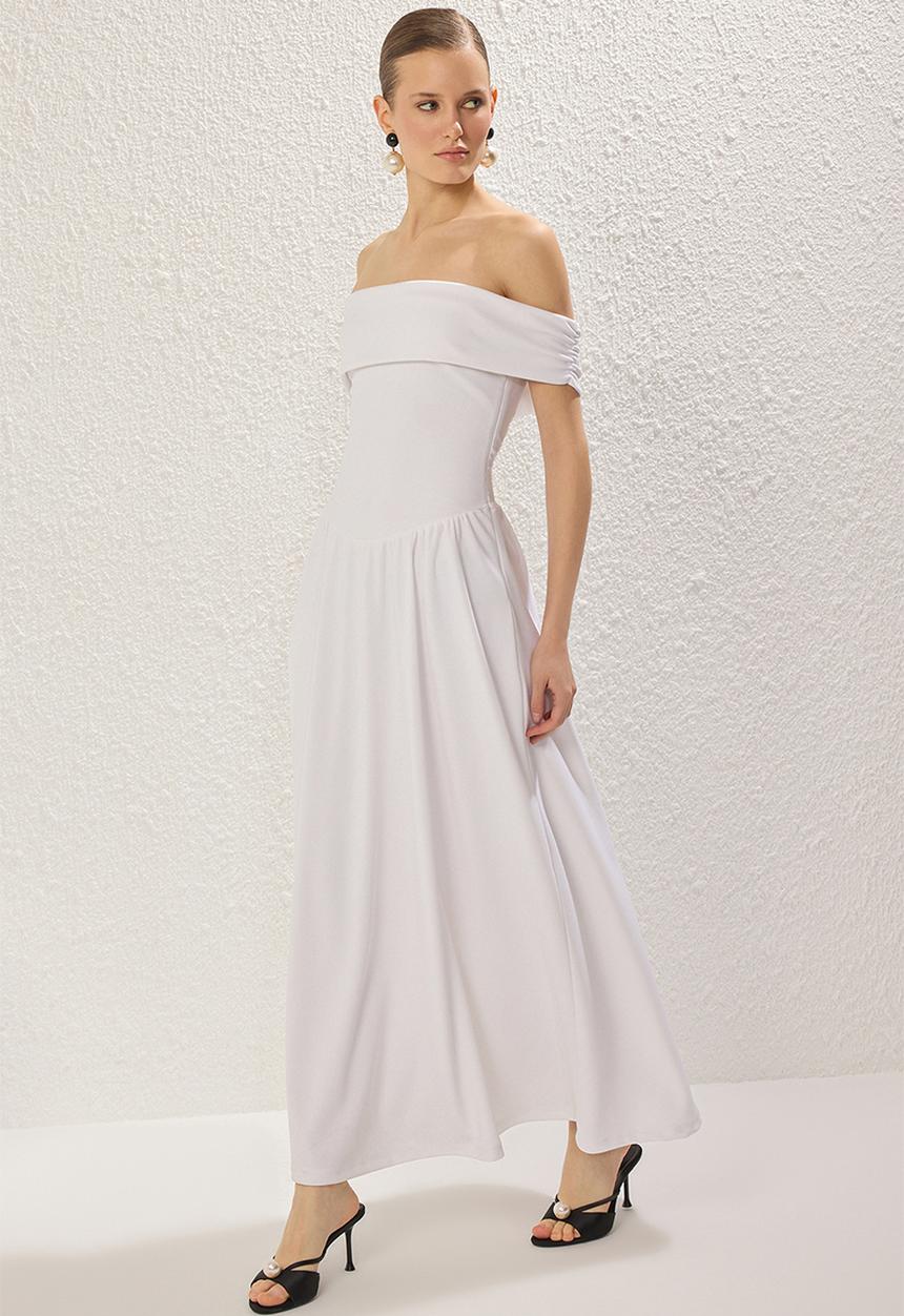 Trendyol - Carmen collar knitted evening dress - white