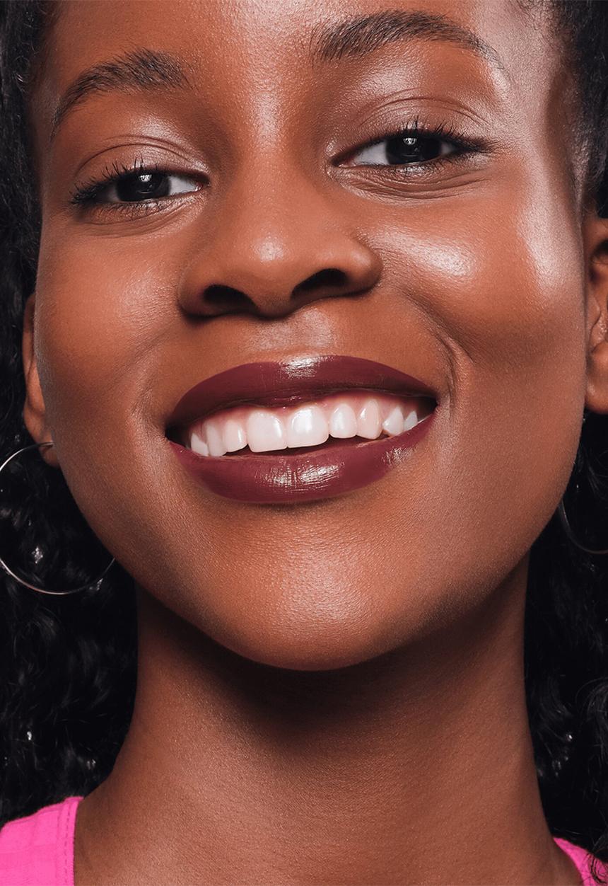 essence - Satin GLOW Luminous Shine Lipstick - 06 Deja-brew