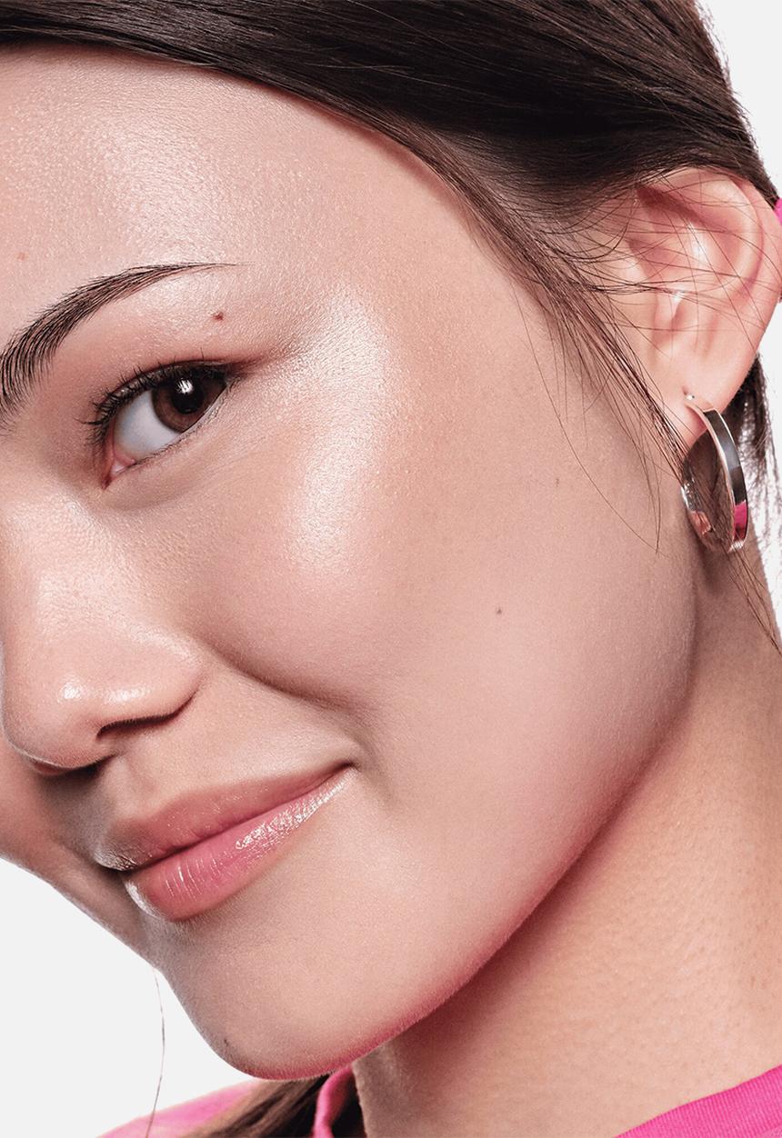 essence - Soft Touch Bouncy Glow - 20 Glazed Dew