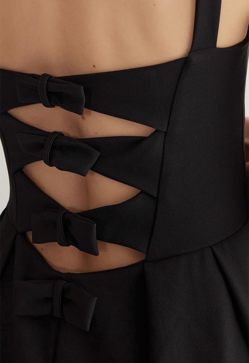 Trendyol - A-Line Back Bow Detailed Woven Long Elegant Evening Dress - Black