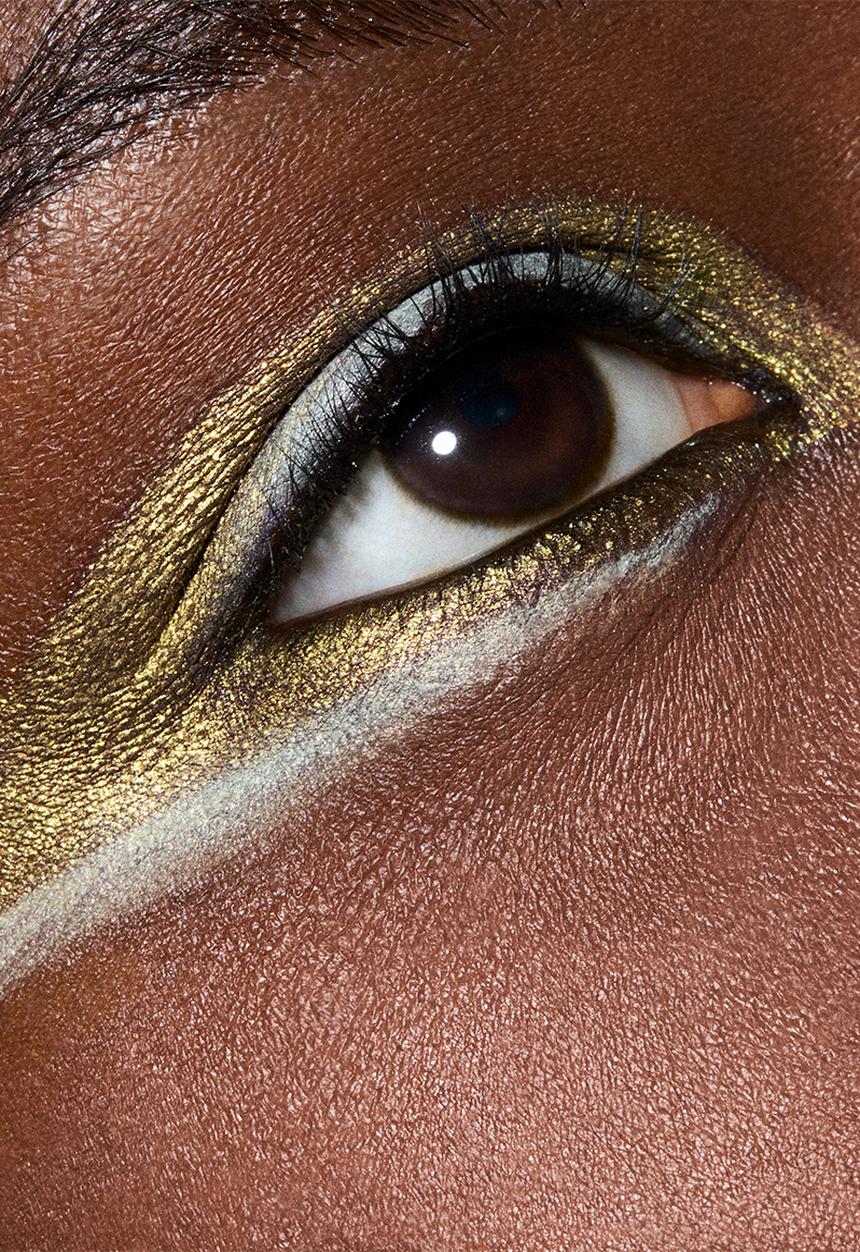 MAC - DAZZLE Metallic Single Eye Shadow Compact  - Joie De Glitz