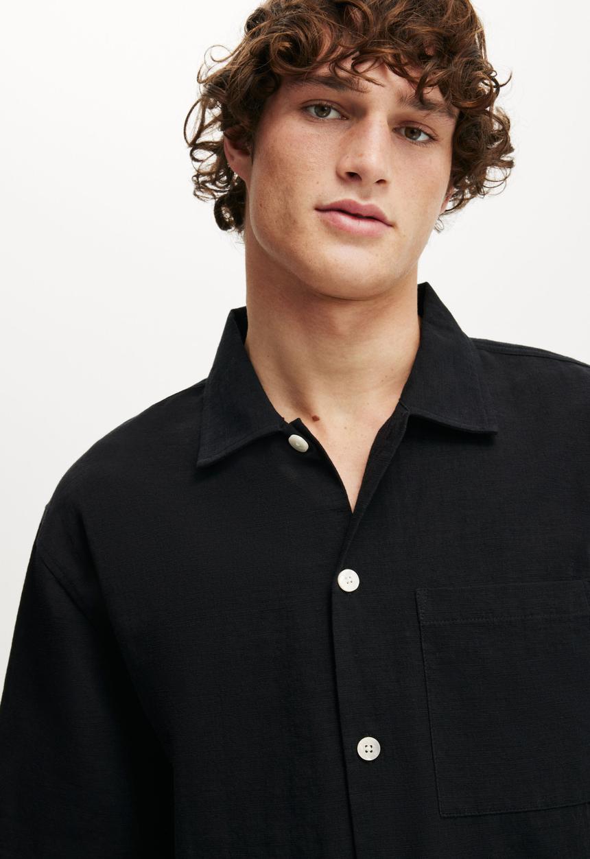Cotton On - Ventura Short Sleeve Shirt - Black