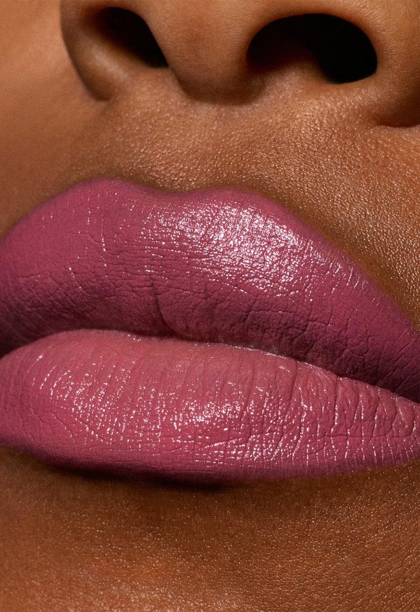 MAC - Presents and Future MACximal Satin Lipstick - Pinklist