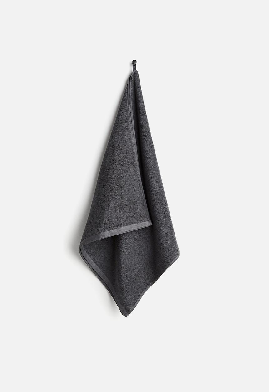 H&M - Terry bath towel - grey