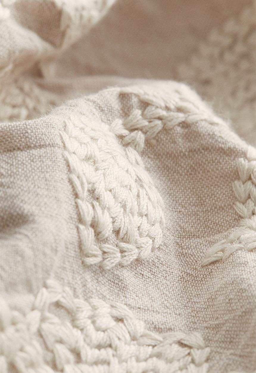 H&M - Embroidered cushion cover - light beige
