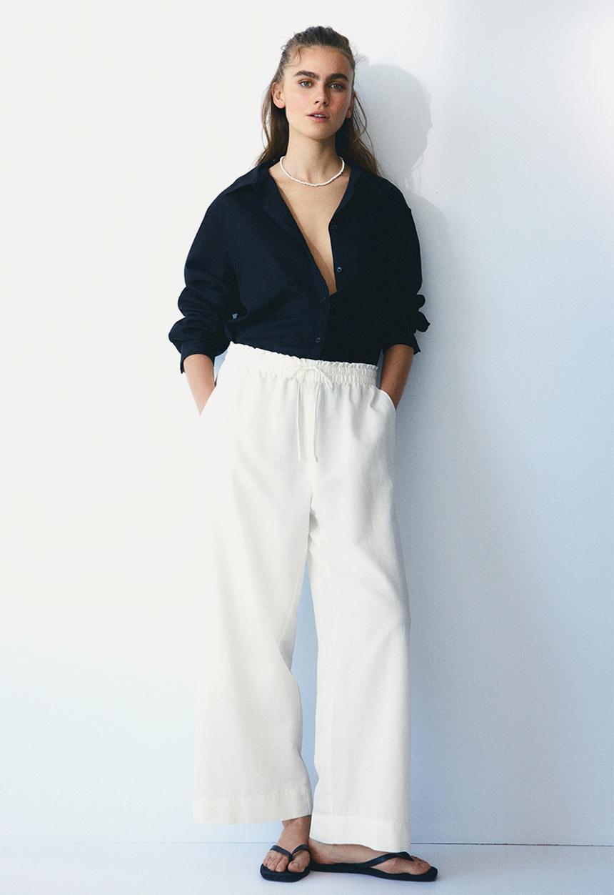 H&M - Cropped linen-blend trousers - white