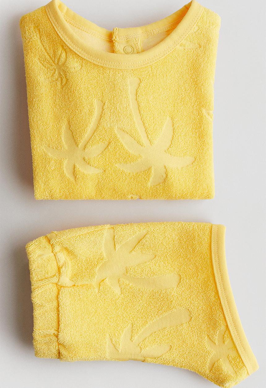 H&M - 2-Piece terry set - yellow
