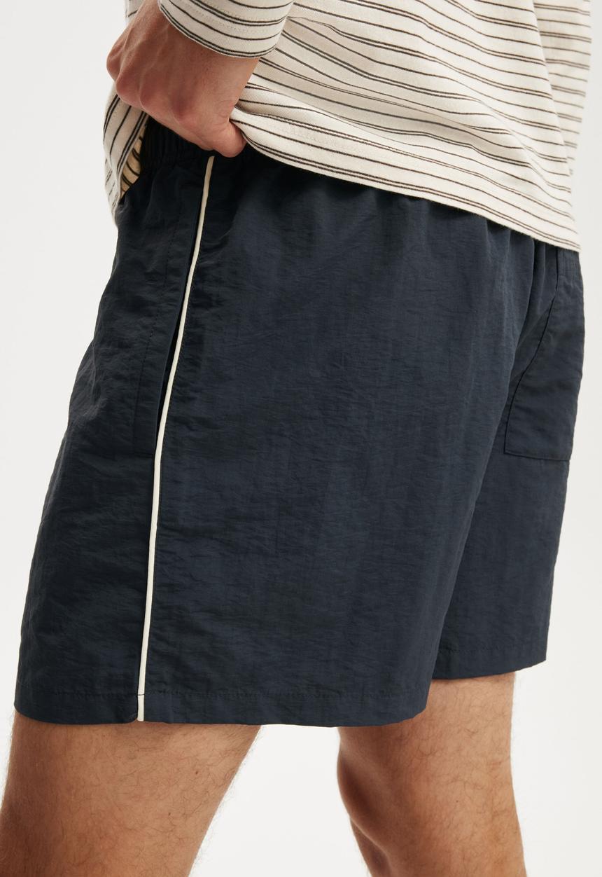Cotton On - Everyday Short Short - Black Piping