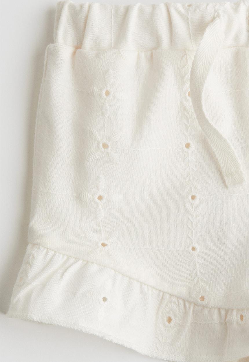 H&M - Broderie anglaise jersey shorts - white