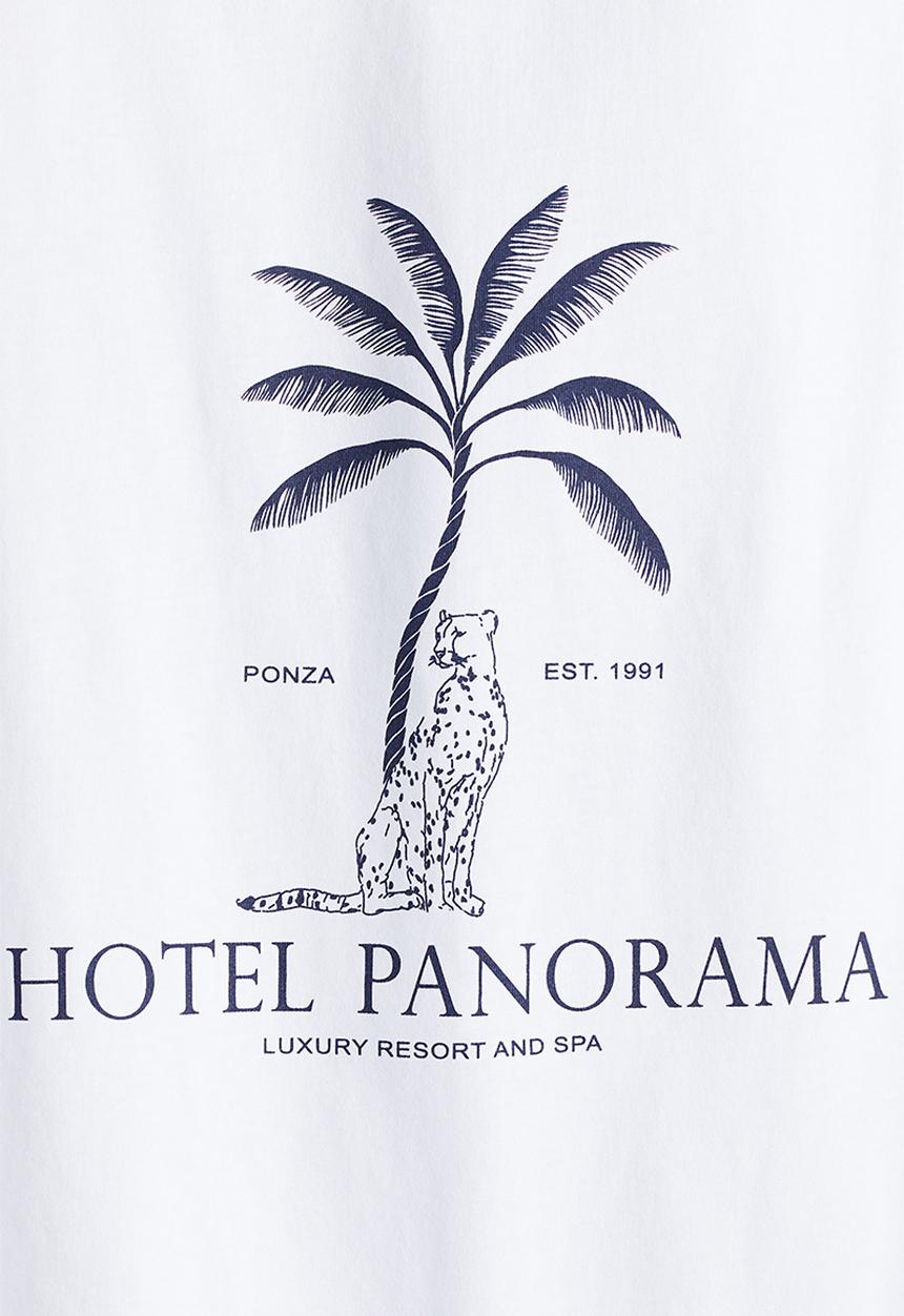 H&M - Oversized T-shirt - white/hotel panorama