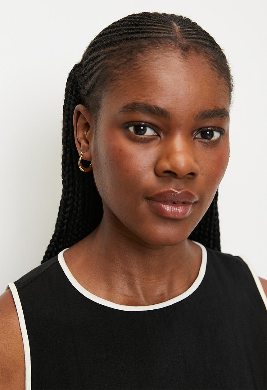 Tessa Design - Carmen hoop earrings-gold