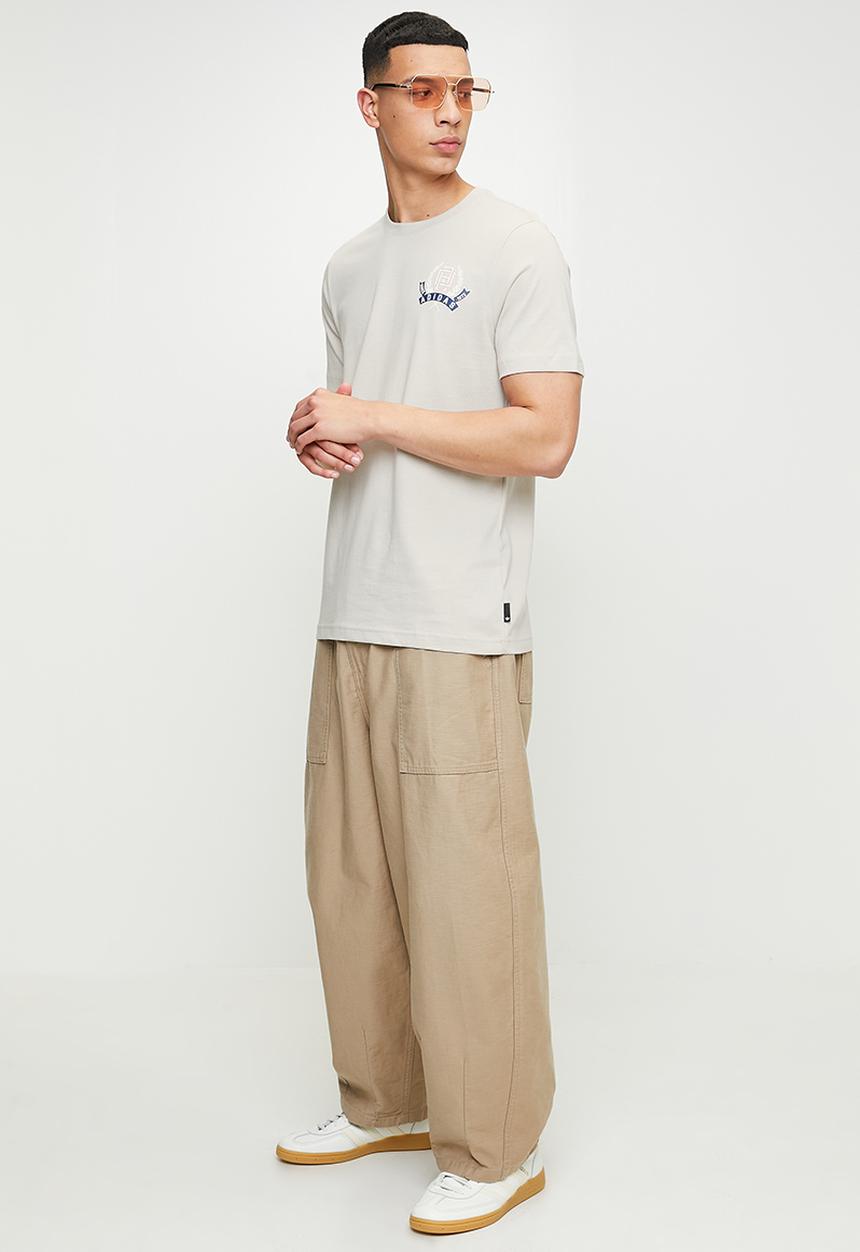 adidas Originals - Varcity 1M Tee- Wonder alumina grey 