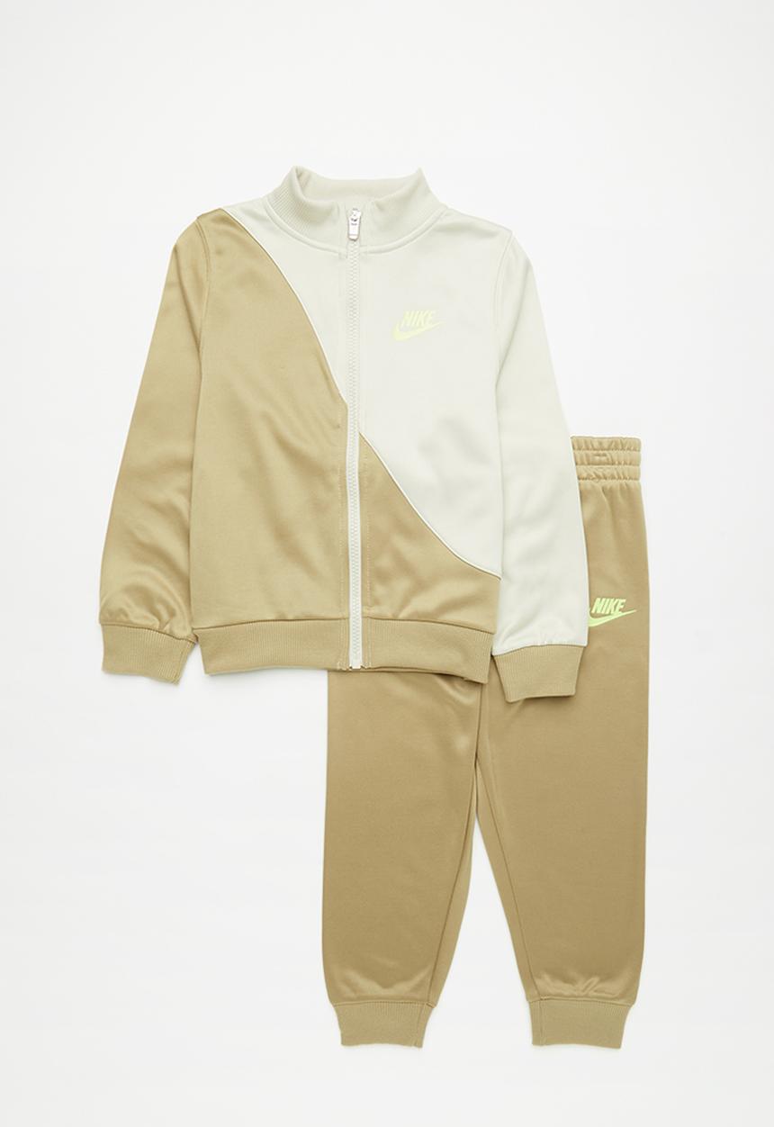 Nike - Nike tricot set - parachute beige
