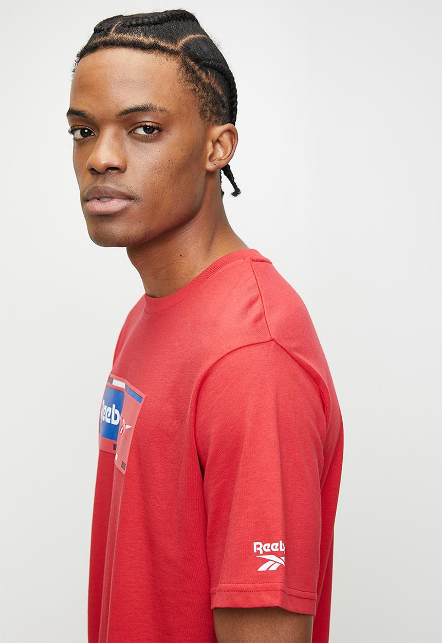 Reebok - Cameron Ss Crewneck Tee - Vector Red