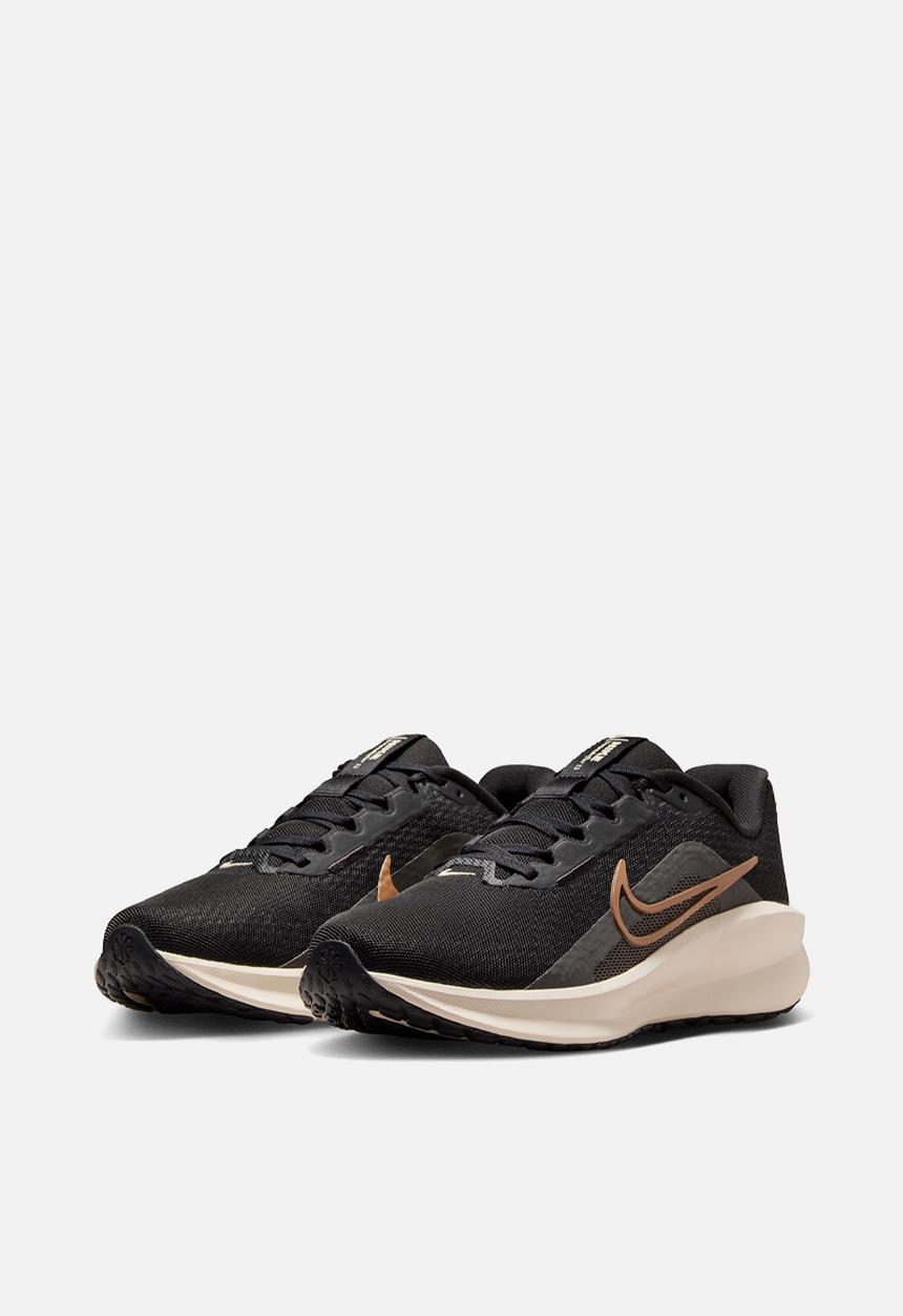 Nike - Downshifter 13