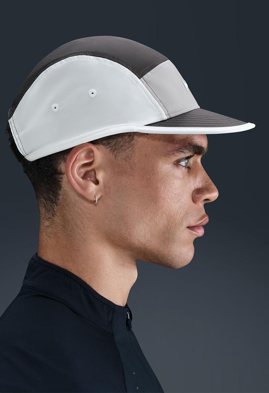 Nike - Nike Dri-Fit Fly Unstructured Swoosh Cap - Medium Ash/College Grey
