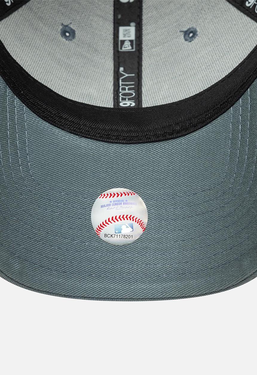 New Era - LEAGUE ESSENTIAL 9FORTY® - Dark Grey