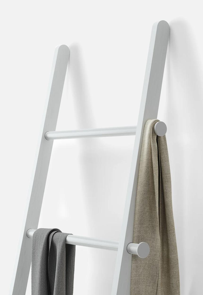 Umbra - Leana ladder - white