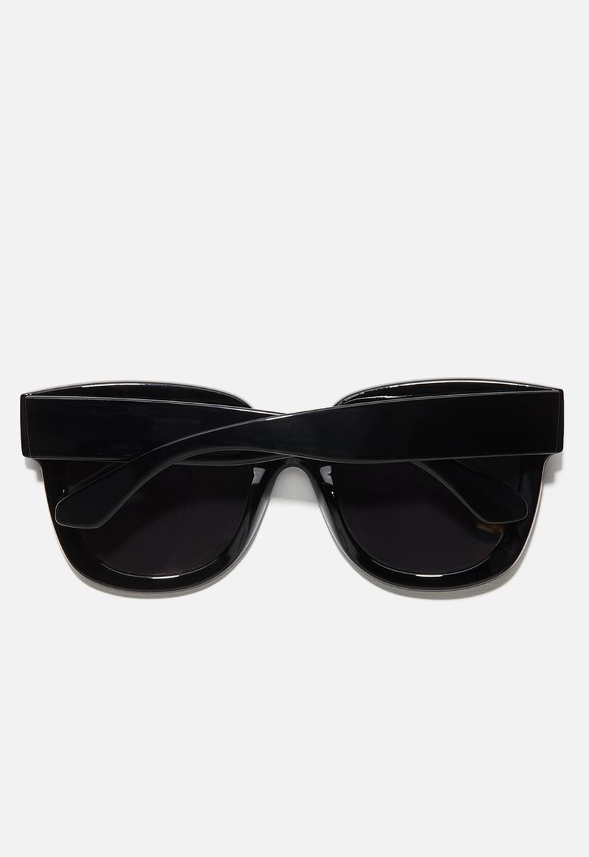H&M - Square sunglasses - black