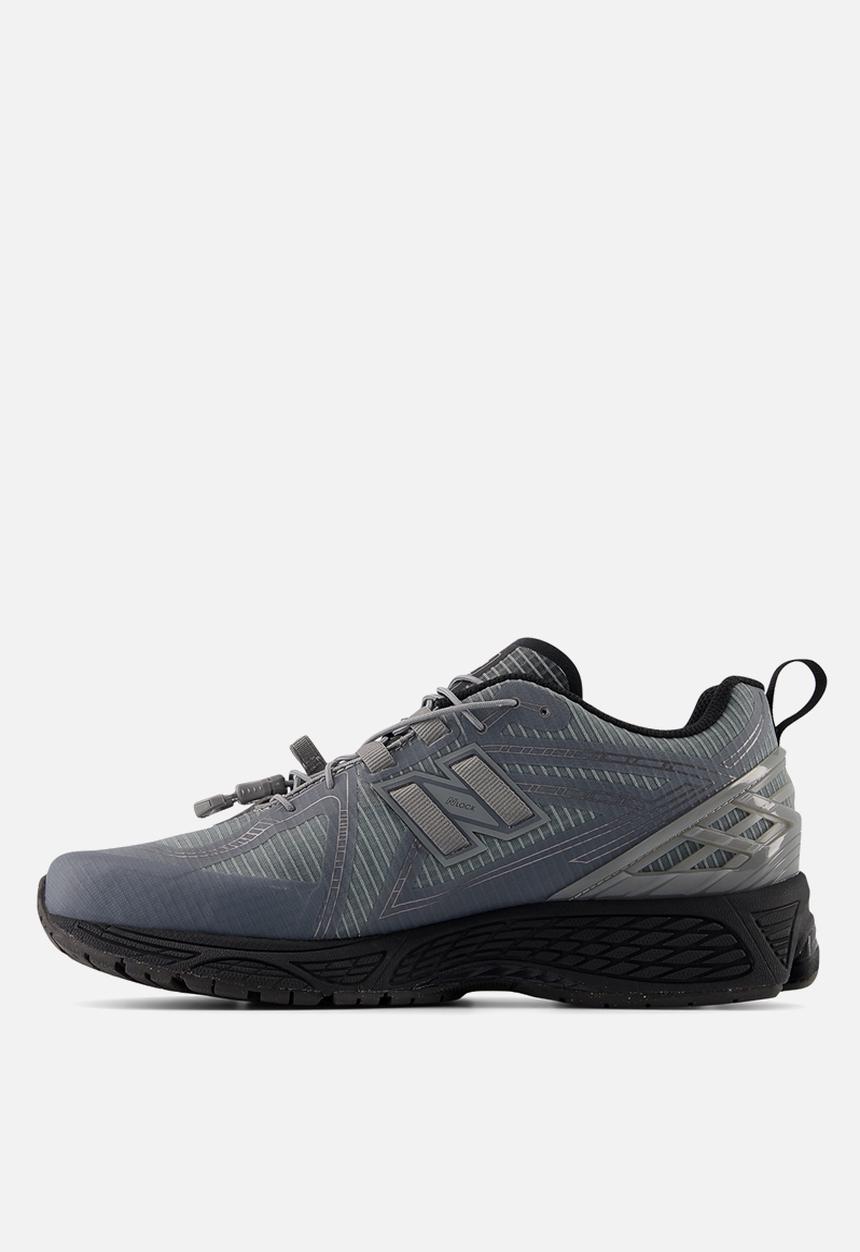 New Balance  - U1906R v1