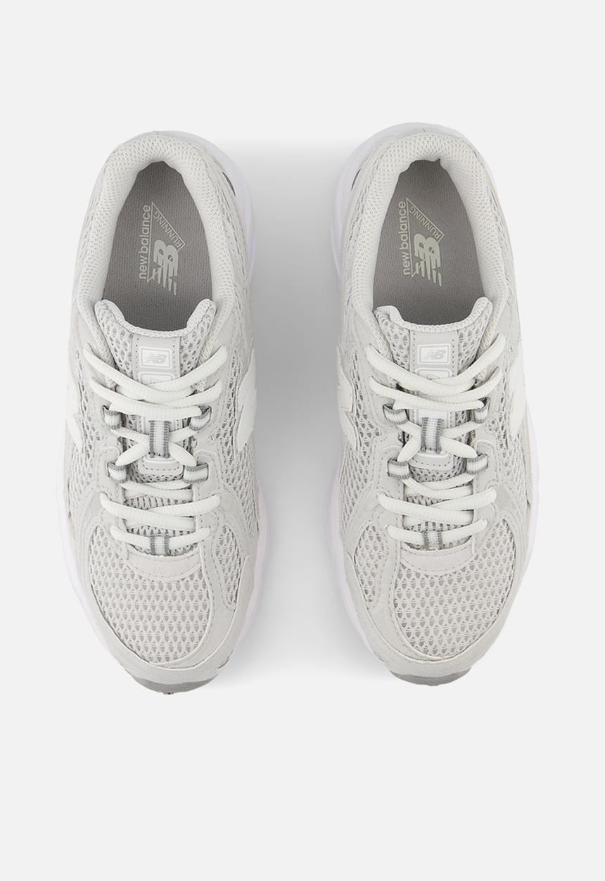 New Balance  - Kids 740 grade school - grey