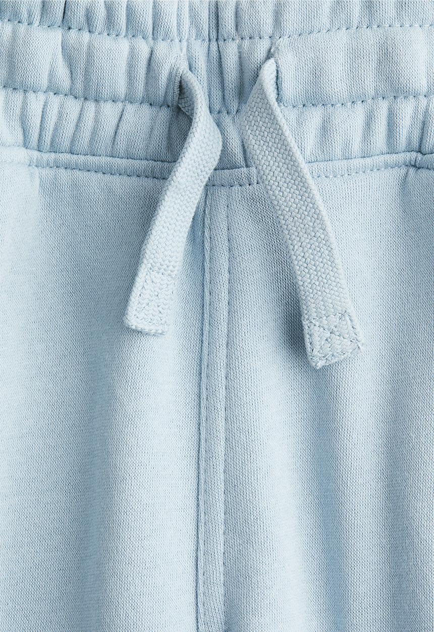 H&M - Sweatshirt shorts - light blue 