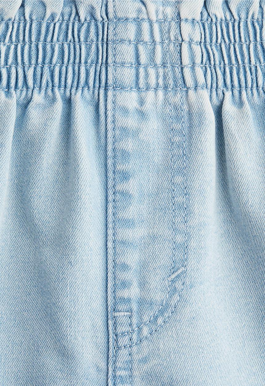 H&M - Loose fit denim shorts - light denim blue