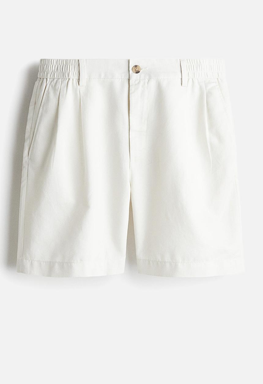 H&M - Regular fit chino shorts - white