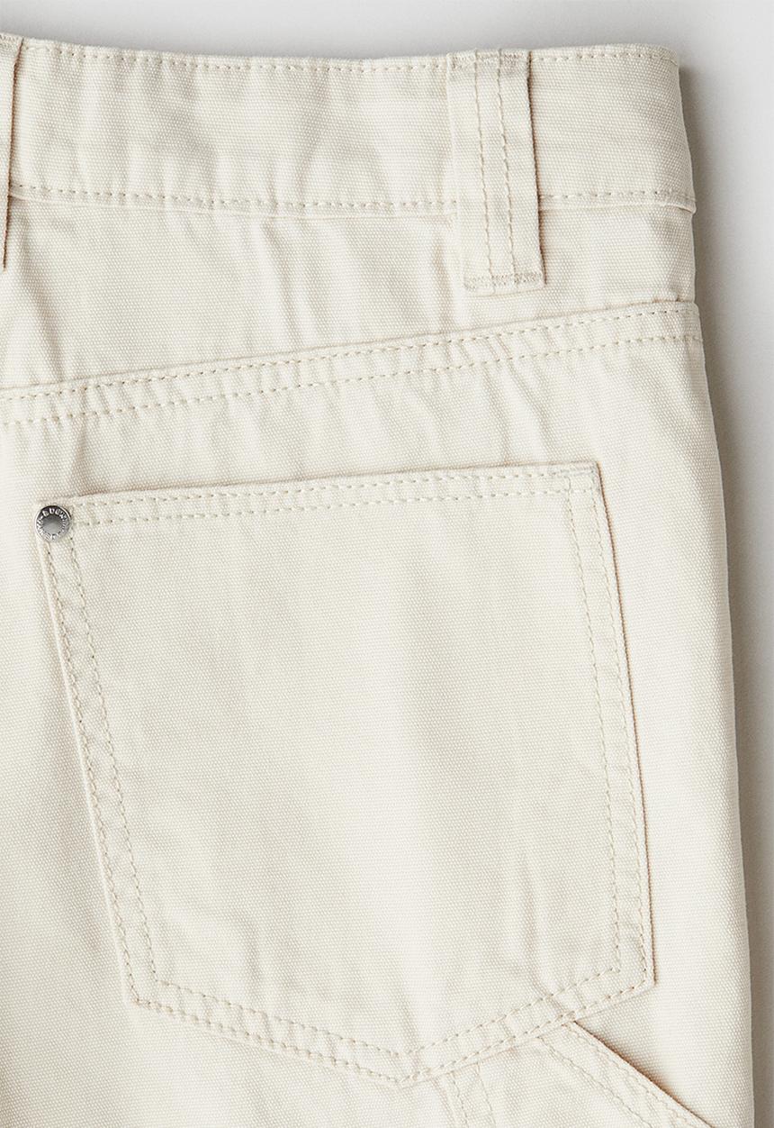 H&M - Loose-fit carpenter shorts -  light beige 