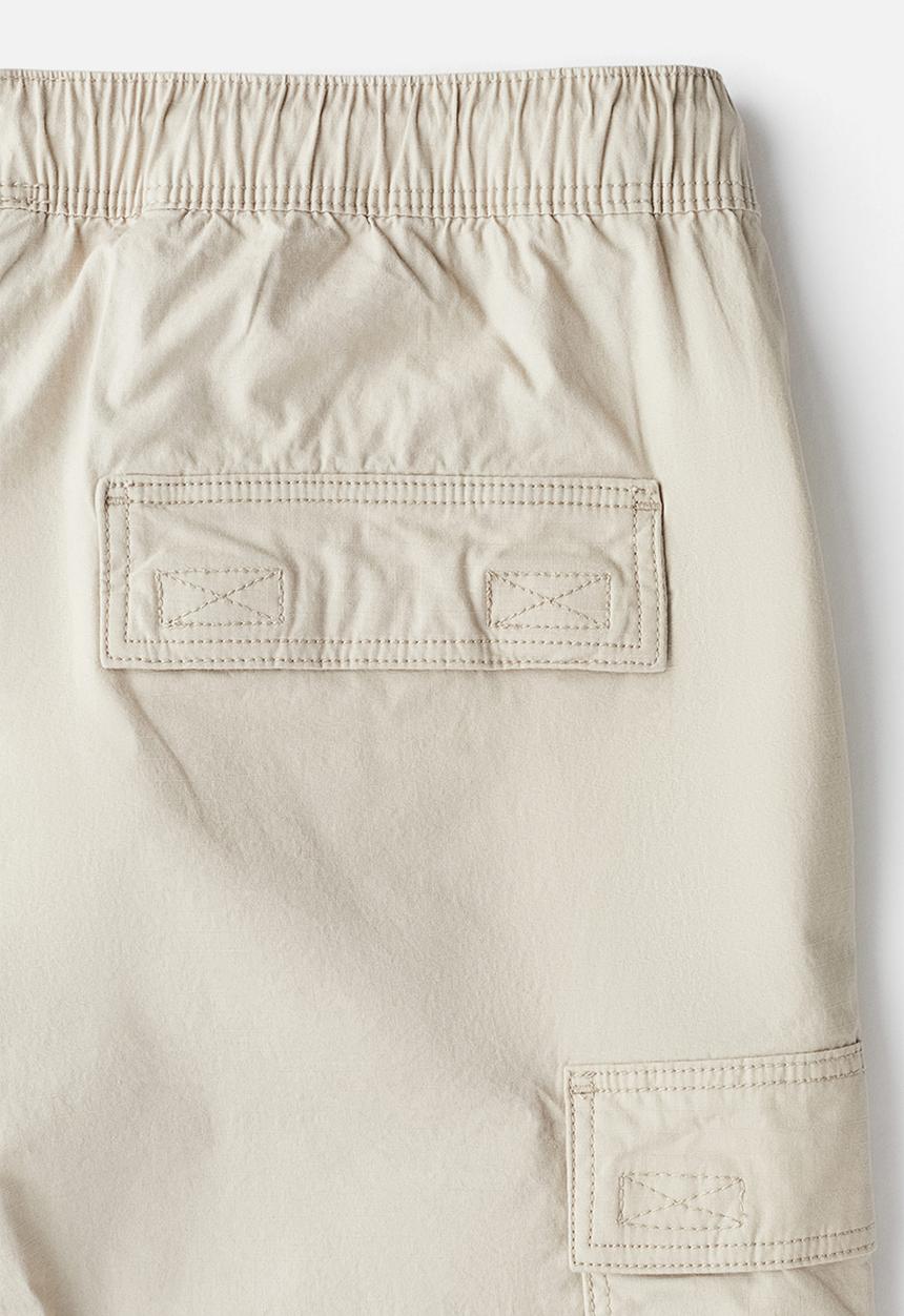 H&M - Regular fit cargo shorts - beige